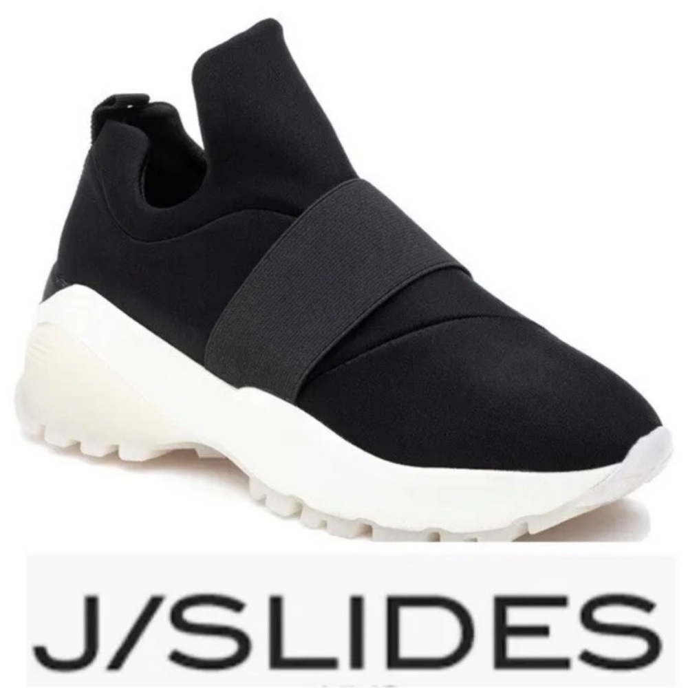 Women's Manic Slip on Sneakers size 8